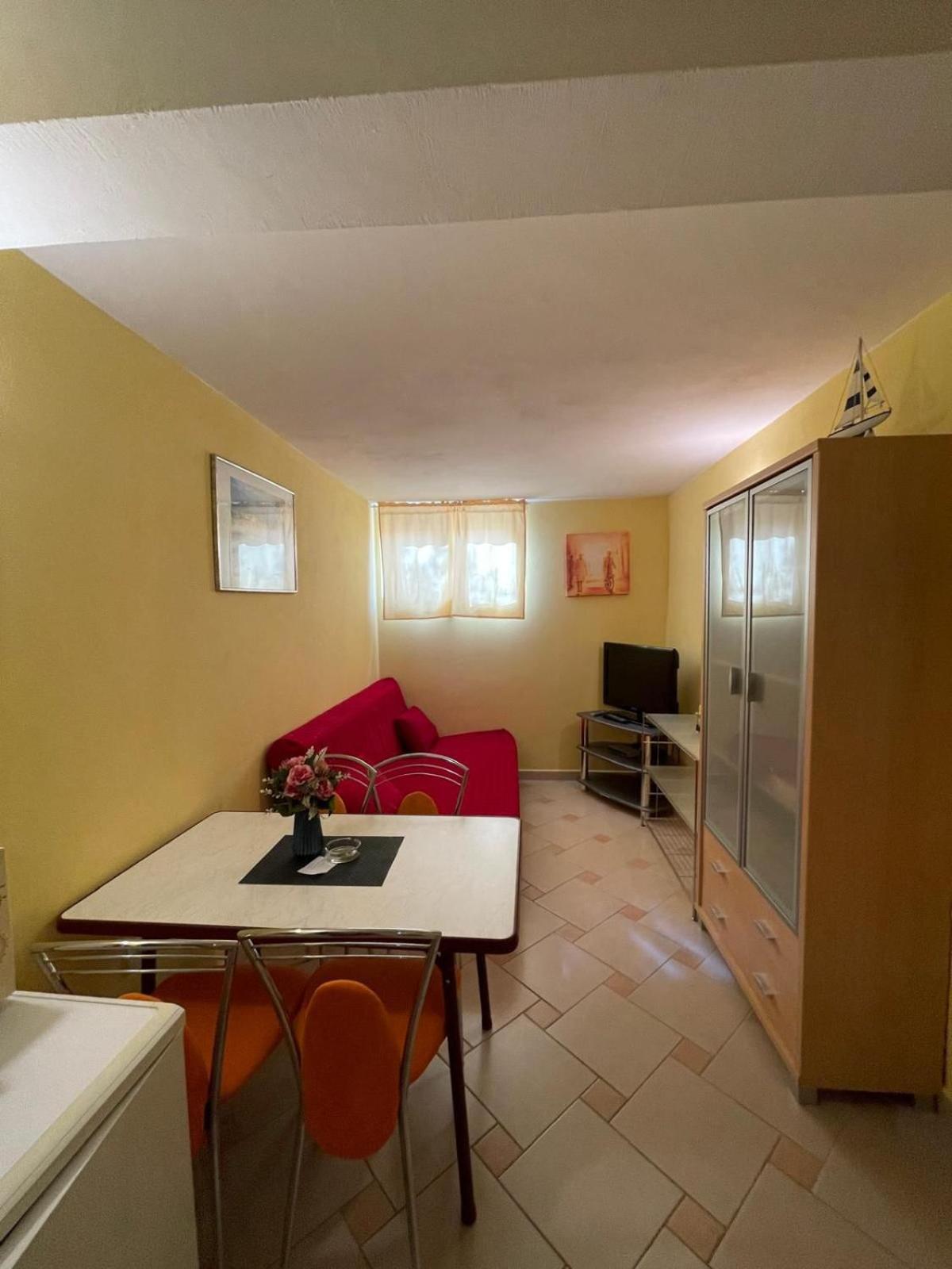 Apartaments Remi Starigrad Paklenica Esterno foto